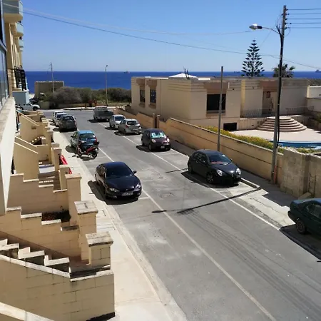 شقة Luxury Modern 3 Bedroom Seaview Apt *