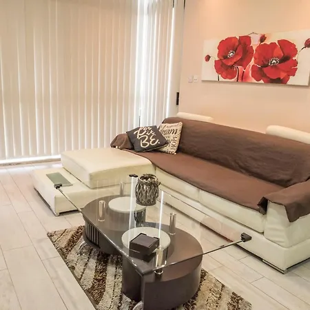 Luxury Modern 3 Bedroom Seaview Apt Marsaskala
